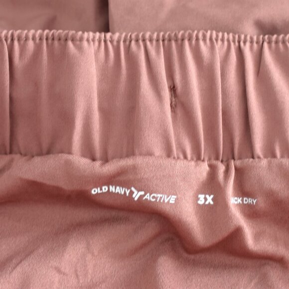 Women's Old Navy Mid-Rise StretchTech Core Run Shorts SIZE 3X Warm Taupe NEW - Picture 7 of 8